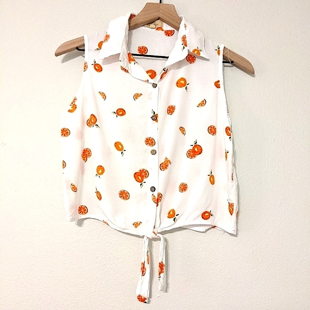 Love Notes Orange Print Tie Front Tank size Medium